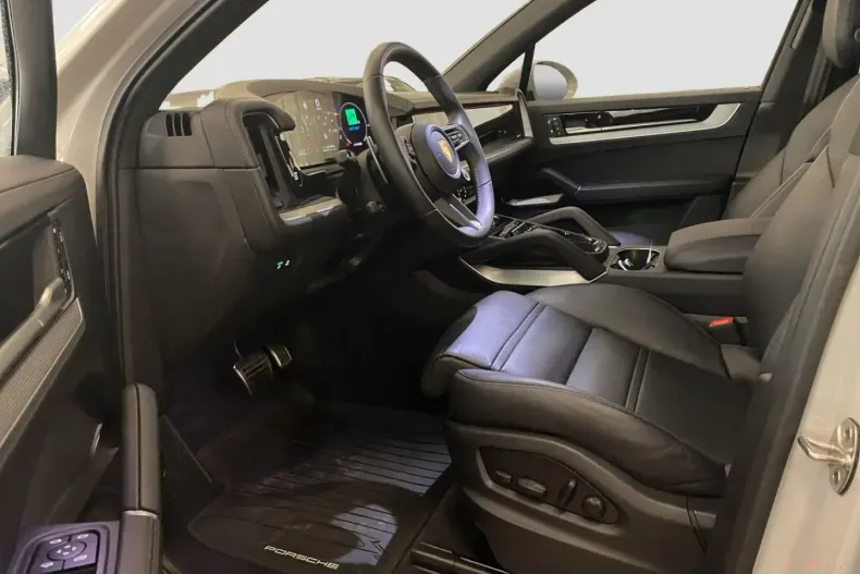 Porsche Cayenne din 2023 cu 53.240 km - oferta POR186485 - foto 10