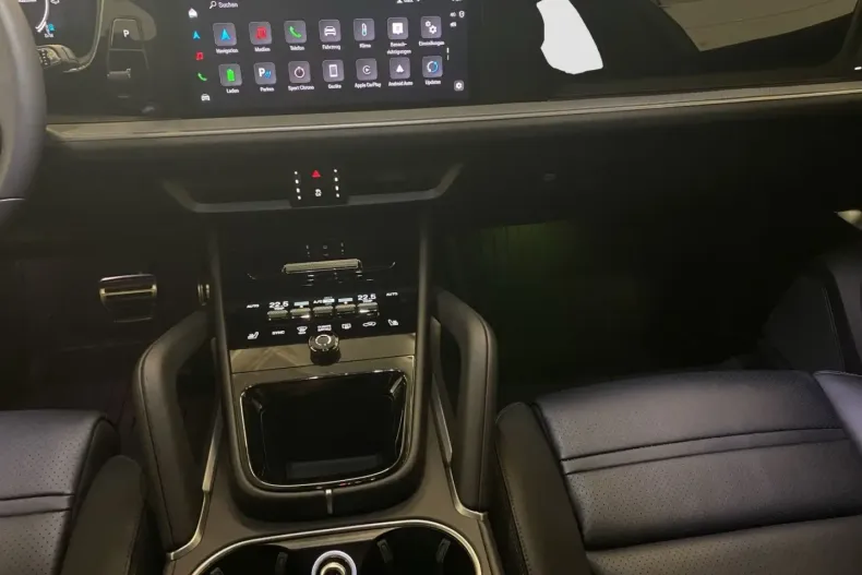 Porsche Cayenne din 2023 cu 53.240 km - oferta POR186485 - foto 13