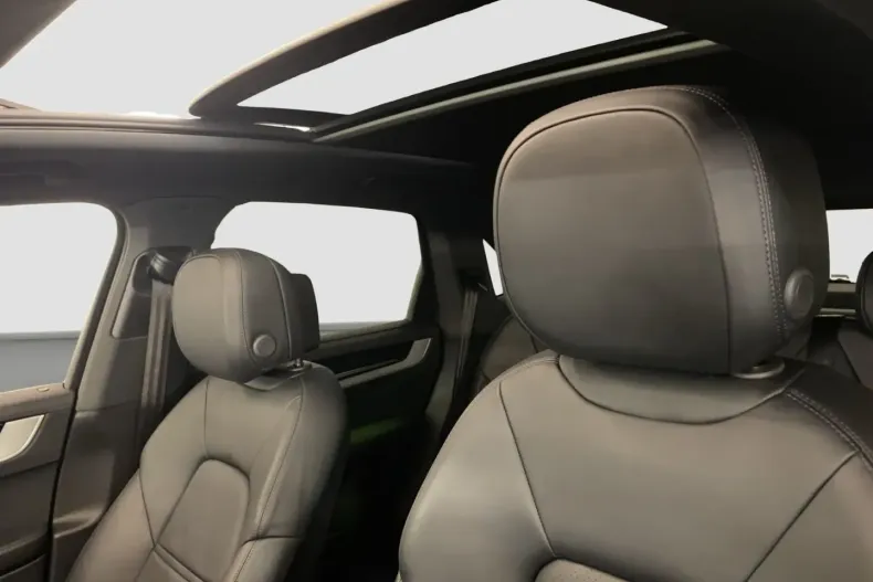 Porsche Cayenne din 2023 cu 53.240 km - oferta POR186485 - foto 17