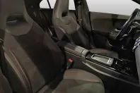 Mercedes-Benz CLA 200 (Clasa CLA) din 2024 cu 25.052 km - oferta MER186490 - foto 17