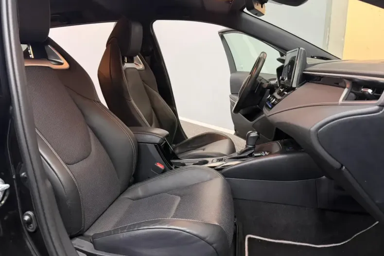 Toyota Corolla din 2022 cu 49.500 km - oferta TOY186493 - foto 15