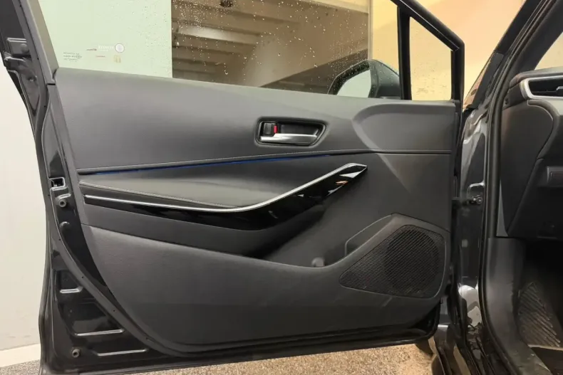 Toyota Corolla din 2022 cu 49.500 km - oferta TOY186493 - foto 21