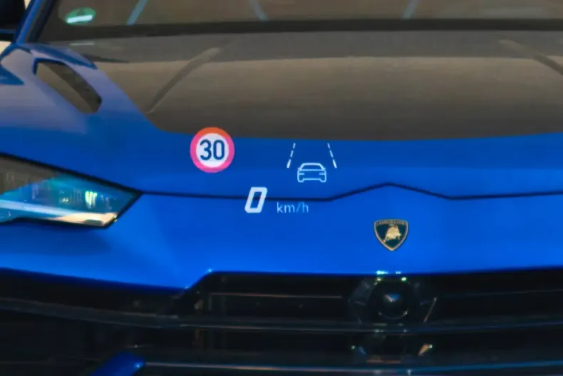 Lamborghini Urus din 2025 cu 11.830 km - oferta LAM186497 - foto 24