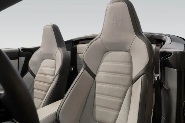 Porsche 911 din 2025 cu 1.250 km - oferta POR186499 - foto 3