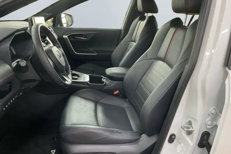 Toyota RAV4 din 2024 cu 22.551 km - oferta TOY186501 - foto 7