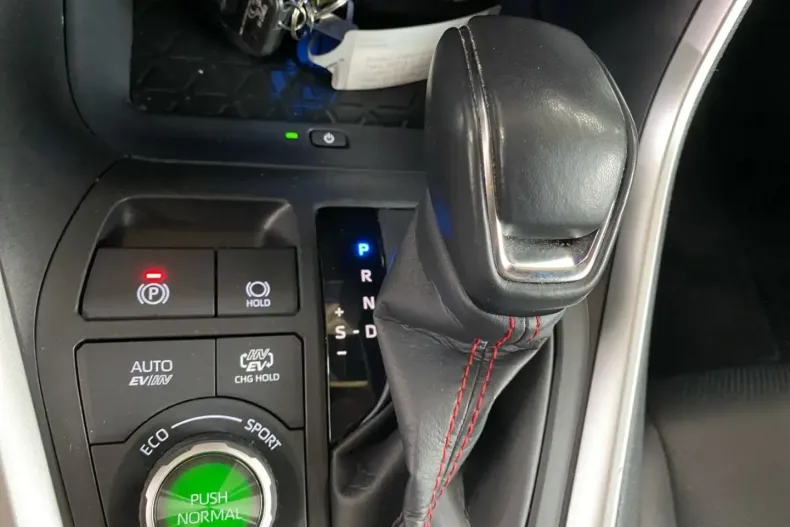 Toyota RAV4 din 2024 cu 22.551 km - oferta TOY186501 - foto 24