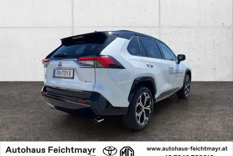 Toyota RAV4 din 2025 cu 6.800 km - oferta TOY186502 - foto 5