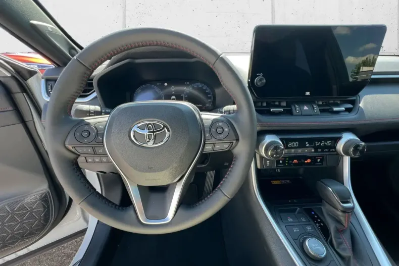 Toyota RAV4 din 2025 cu 6.800 km - oferta TOY186502 - foto 8