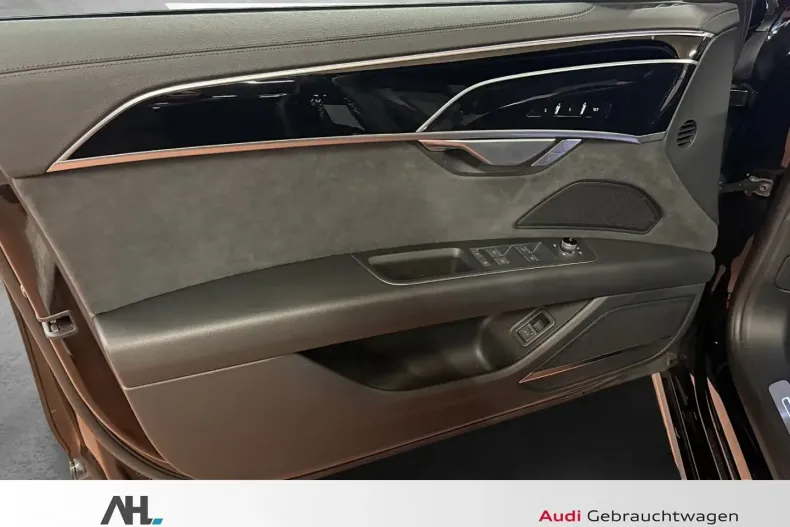 Audi A8 din 2023 cu 53.480 km - oferta AUD186508 - foto 12