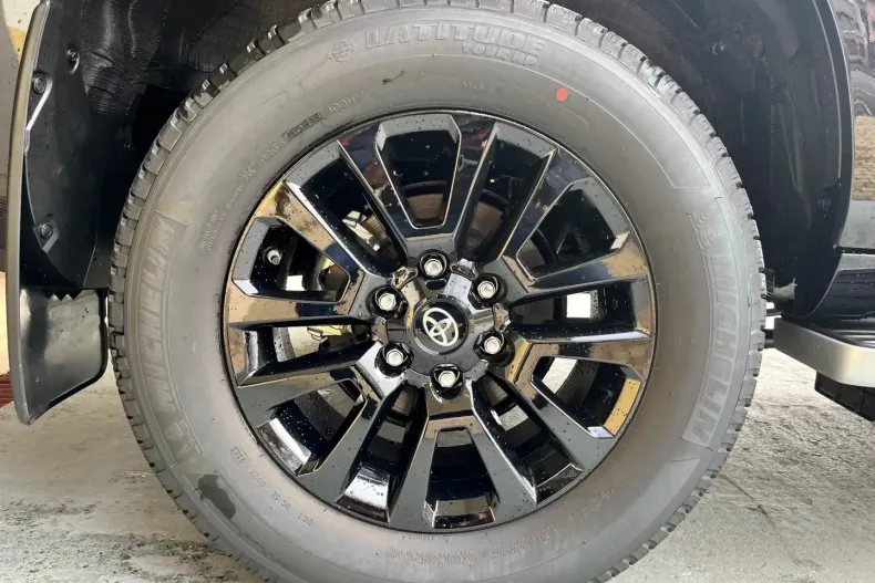 Toyota Land Cruiser din 2023 cu 69.000 km - oferta TOY186509 - foto 17