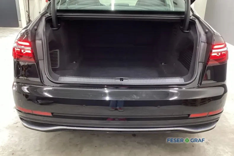 Audi A8 din 2023 cu 52.195 km - oferta AUD186511 - foto 7