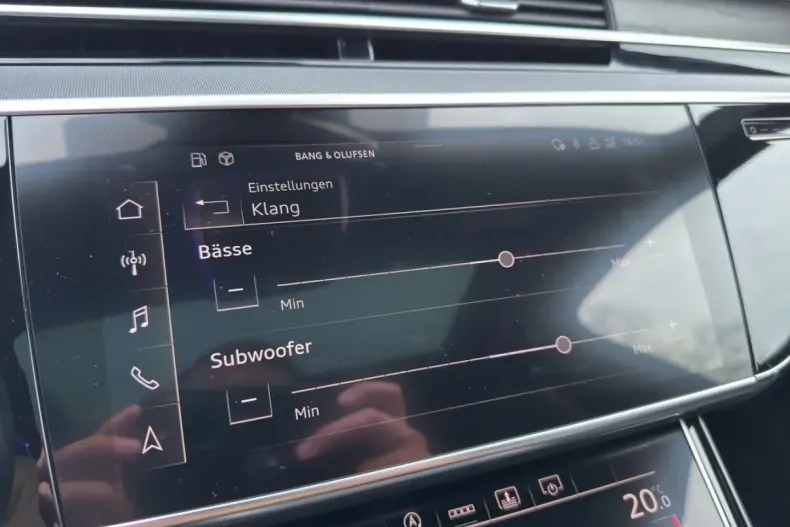 Audi A8 din 2023 cu 45.550 km - oferta AUD186512 - foto 13