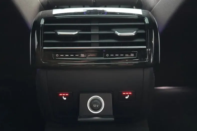 Audi A8 din 2023 cu 45.550 km - oferta AUD186512 - foto 15