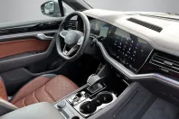 Volkswagen Touareg din 2024 cu 32.366 km - oferta VOL186514 - foto 13