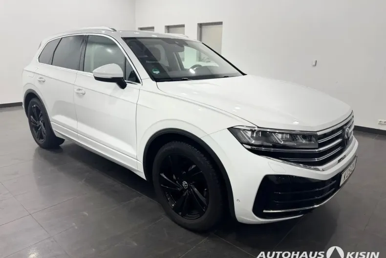Volkswagen Touareg din 2024 cu 49.650 km - oferta VOL186515 - foto 1
