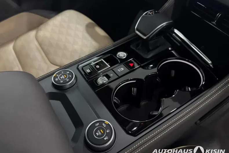 Volkswagen Touareg din 2024 cu 49.650 km - oferta VOL186515 - foto 5