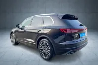 Volkswagen Touareg din 2025 cu 13.936 km - oferta VOL186516 - foto 3