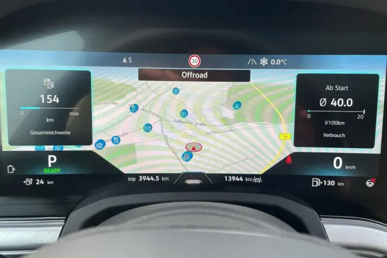 Volkswagen Touareg din 2025 cu 13.936 km - oferta VOL186516 - foto 10