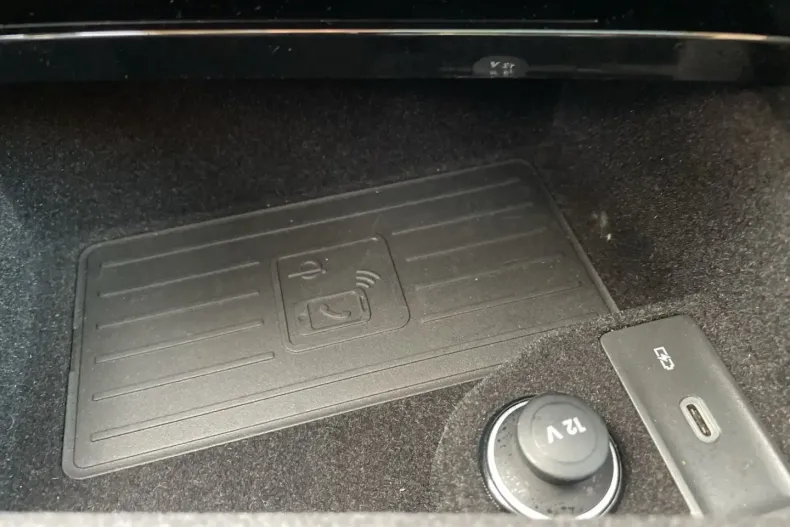 Volkswagen Touareg din 2025 cu 13.936 km - oferta VOL186516 - foto 18