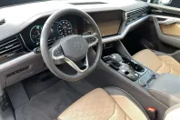 Volkswagen Touareg din 2025 cu 13.936 km - oferta VOL186516 - foto 19