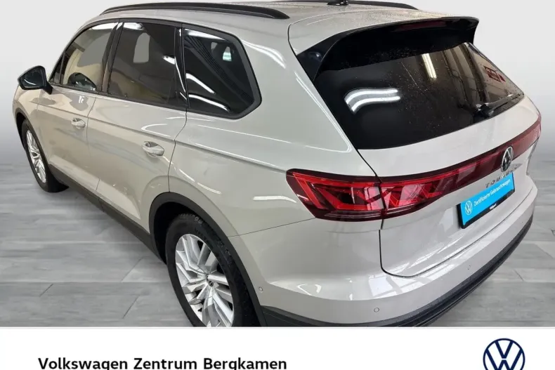 Volkswagen Touareg din 2025 cu 18.869 km - oferta VOL186517 - foto 2