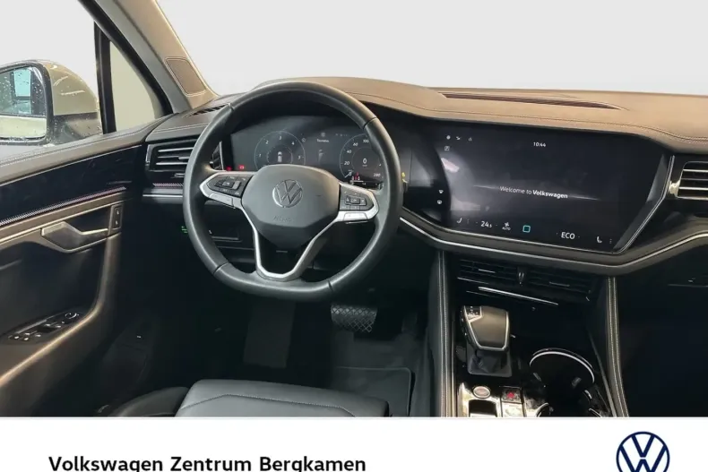 Volkswagen Touareg din 2025 cu 18.869 km - oferta VOL186517 - foto 6