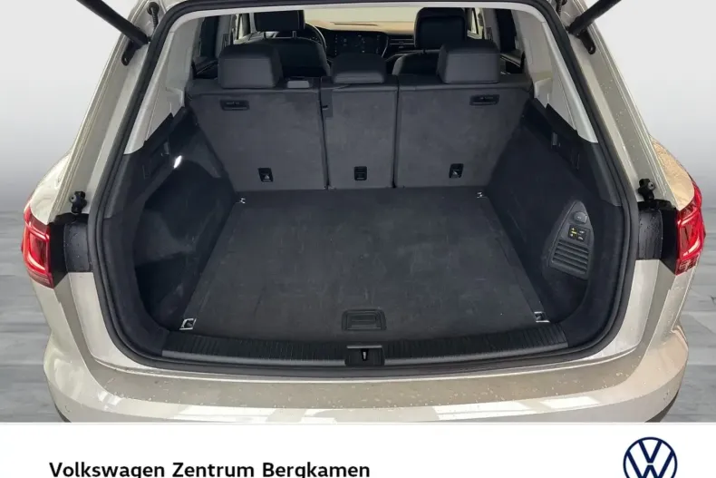 Volkswagen Touareg din 2025 cu 18.869 km - oferta VOL186517 - foto 16