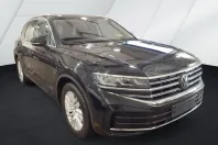 Volkswagen Touareg din 2025 cu 25.850 km - oferta VOL186518 - foto 1