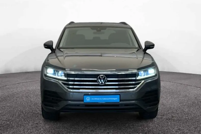 Volkswagen Touareg din 2025 cu 26.300 km - oferta VOL186519 - foto 2
