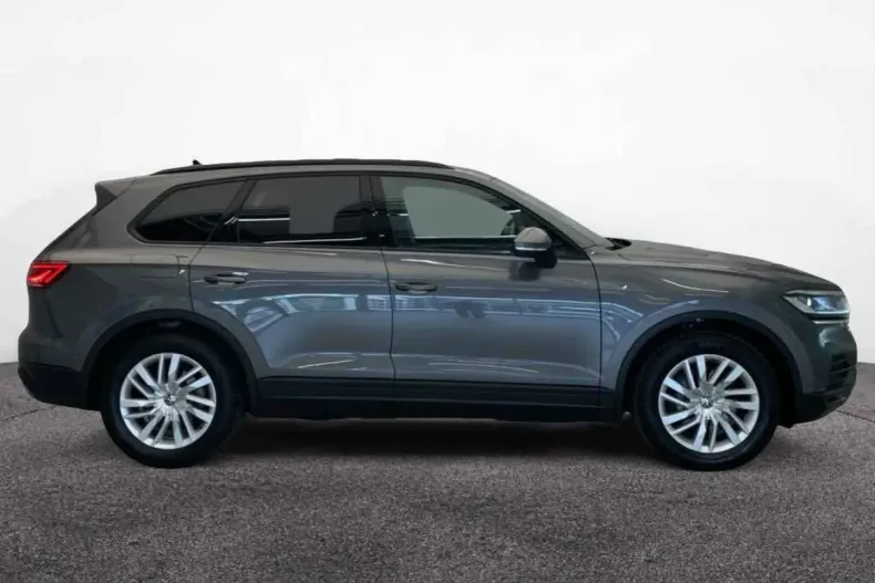 Volkswagen Touareg din 2025 cu 26.300 km - oferta VOL186519 - foto 5