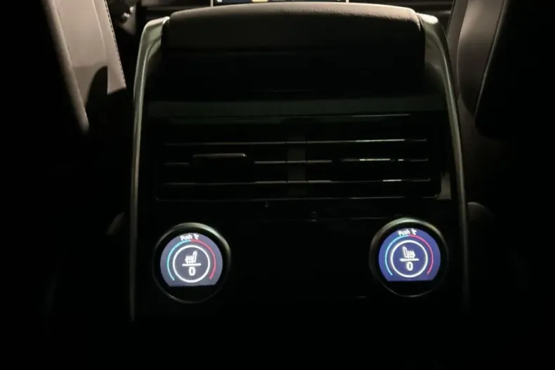 Land Rover Range Rover din 2025 cu 22.618 km - oferta LAN186520 - foto 19