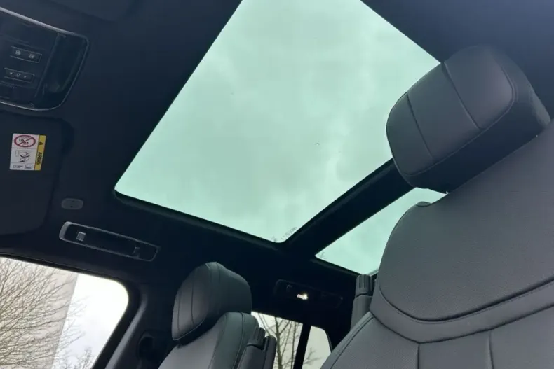 Land Rover Range Rover din 2025 cu 22.618 km - oferta LAN186520 - foto 22