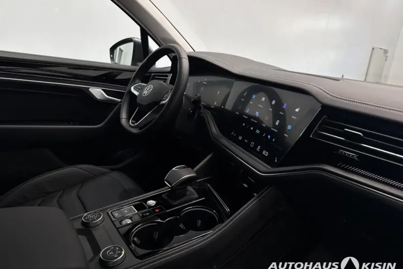 Volkswagen Touareg din 2025 cu 23.638 km - oferta VOL186522 - foto 7