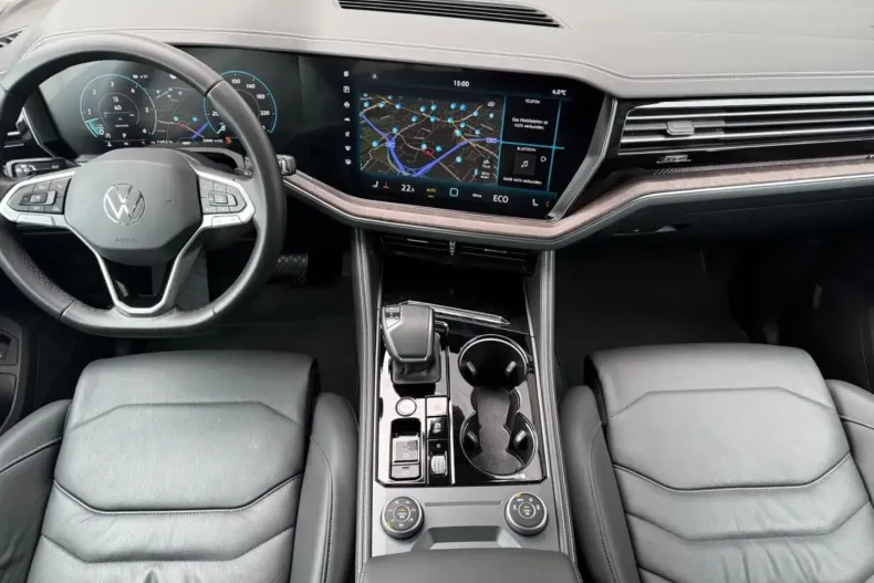 Volkswagen Touareg din 2025 cu 25.000 km - oferta VOL186523 - foto 7