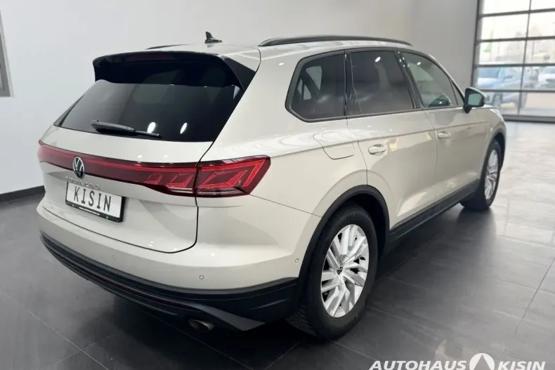 Volkswagen Touareg din 2025 cu 21.480 km - oferta VOL186524 - foto 2