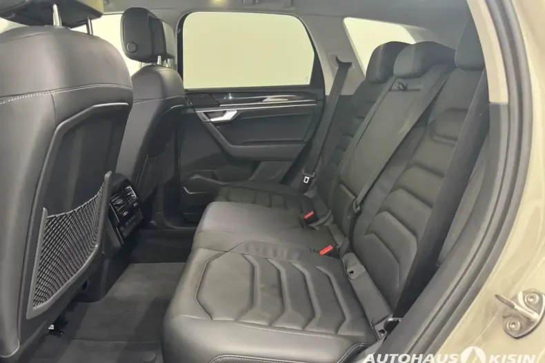 Volkswagen Touareg din 2025 cu 21.480 km - oferta VOL186524 - foto 6