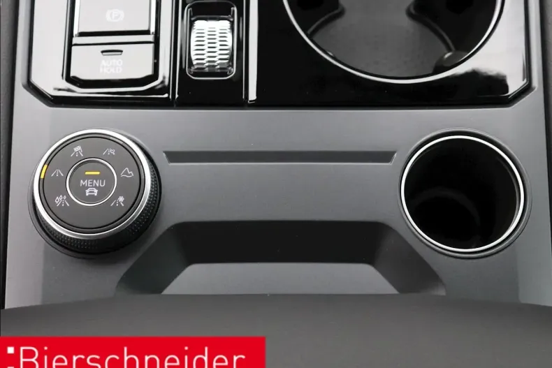 Volkswagen Touareg din 2024 cu 28.000 km - oferta VOL186526 - foto 12