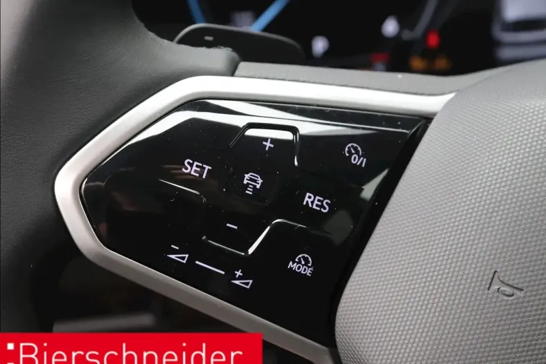 Volkswagen Touareg din 2024 cu 28.000 km - oferta VOL186526 - foto 13