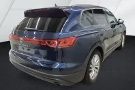 Volkswagen Touareg din 2025 cu 22.300 km - oferta VOL186527 - foto 2