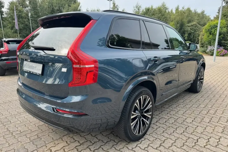Volvo XC90 din 2022 cu 46.200 km - oferta VOL186529 - foto 4