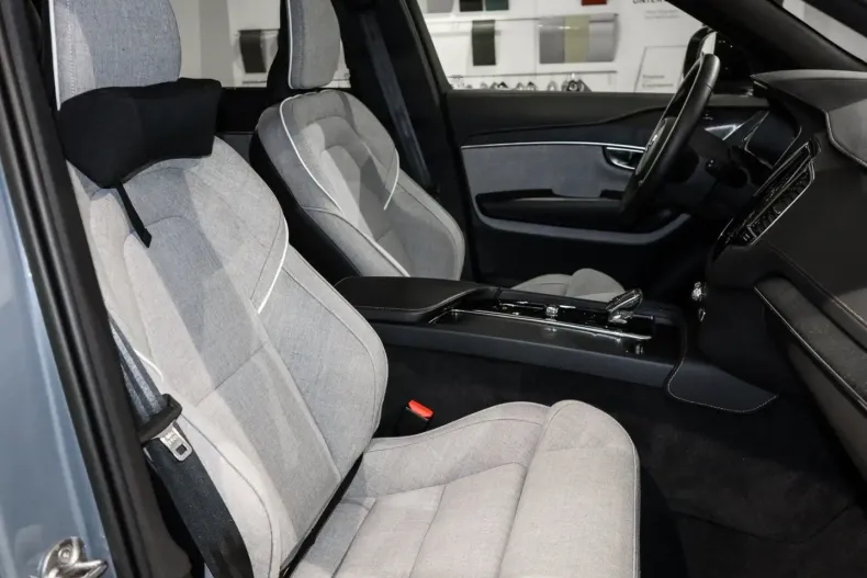 Volvo XC90 din 2022 cu 30.586 km - oferta VOL186530 - foto 6