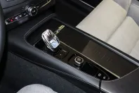 Volvo XC90 din 2022 cu 30.586 km - oferta VOL186530 - foto 9