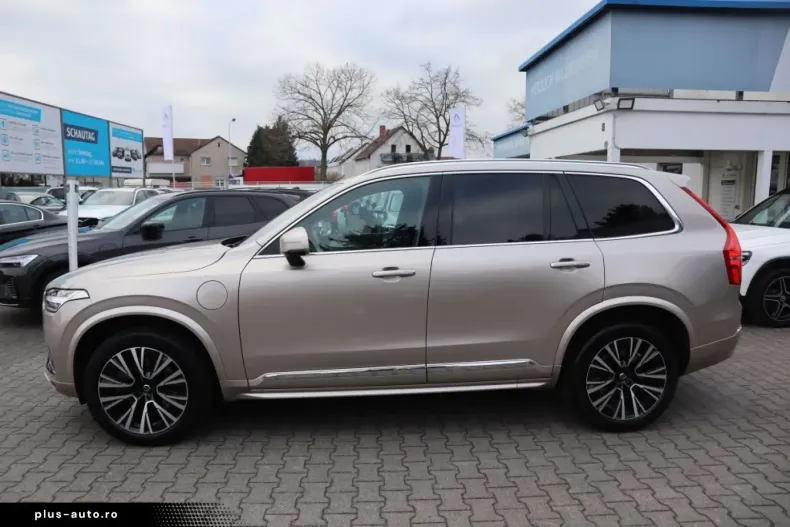 Volvo XC90 din 2022 cu 49.411 km - oferta VOL186532 - foto 8