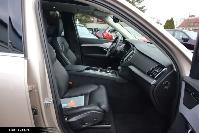 Volvo XC90 din 2022 cu 49.411 km - oferta VOL186532 - foto 10