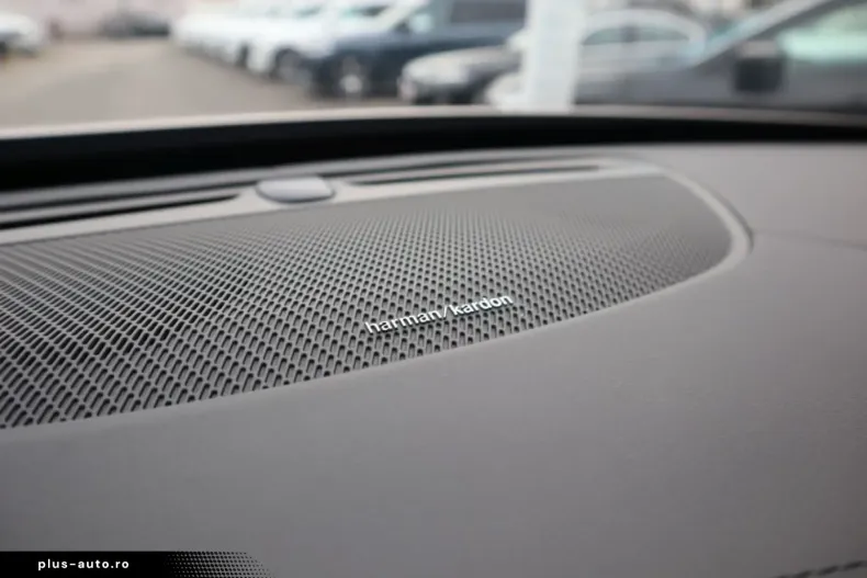 Volvo XC90 din 2022 cu 49.411 km - oferta VOL186532 - foto 22