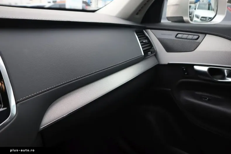 Volvo XC90 din 2022 cu 49.411 km - oferta VOL186532 - foto 23