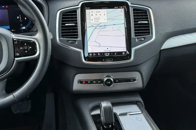 Volvo XC90 din 2024 cu 30.041 km - oferta VOL186534 - foto 8