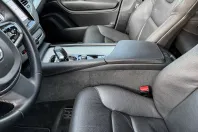 Volvo XC90 din 2024 cu 30.041 km - oferta VOL186534 - foto 13