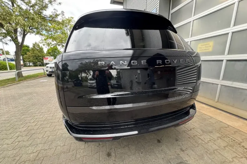 Land Rover Range Rover din 2024 cu 4.000 km - oferta LAN186535 - foto 5