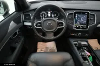 Volvo XC90 din 2022 cu 43.405 km - oferta VOL186536 - foto 10